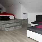 فندق مبيت وإفطار Prenocisca Sirec *