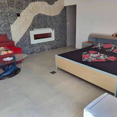 Couette-café Prenocisca Sirec *