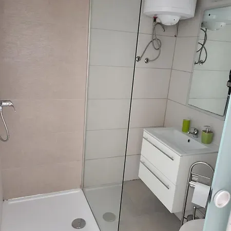 Bed & Breakfast Prenocisca Sirec *