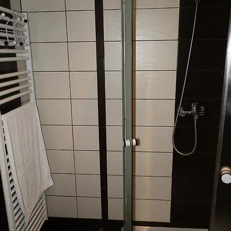 Bed & Breakfast Prenocisca Sirec Ptuj