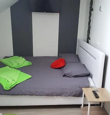 Prenocisca Sirec Couette-café Ptuj