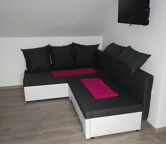 Bed & Breakfast Prenocisca Sirec